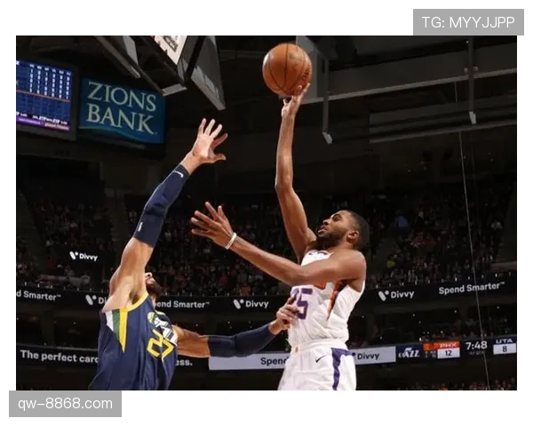 米卡尔·布里奇斯挡拆频繁拉开空间提升进攻效率明显