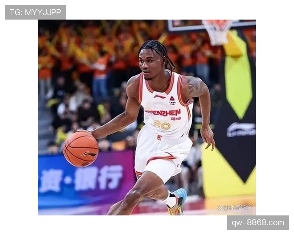 乔·约翰逊无球跑动提升得分爆发显著拉开队内差距