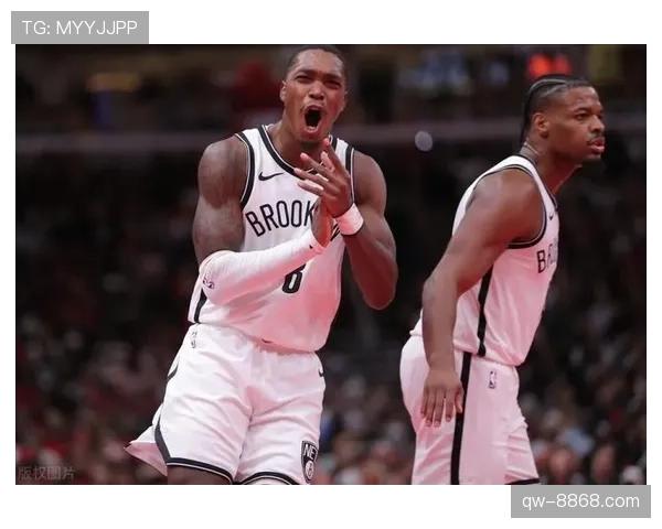 巴郎·戴维斯无球跑动制造错位，提升快船进攻效率